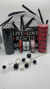 Live, Love, Rescue Dog Bone Wreath Kit