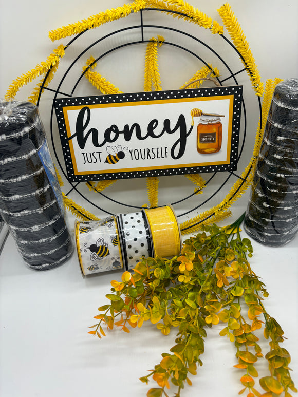 Honey Bee Wreath Kit