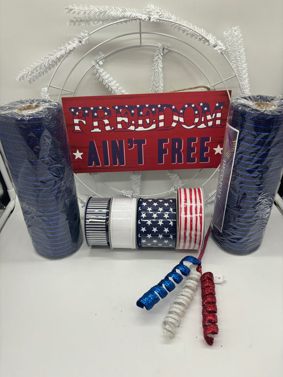 Freedom Patriotic Wreath Kit