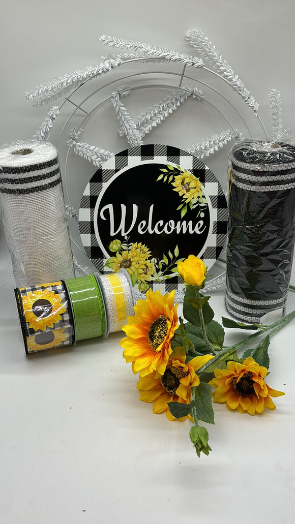 Welcome Sunflower Wreath Kit