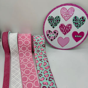 Valentine Hearts Ribbon & Sign Set